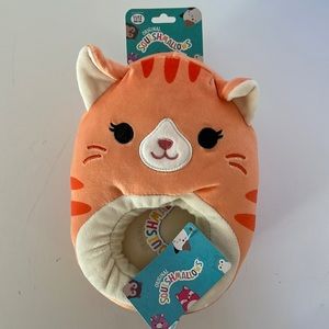 SQUISHMALLOWS Gigi the Cat Slippers